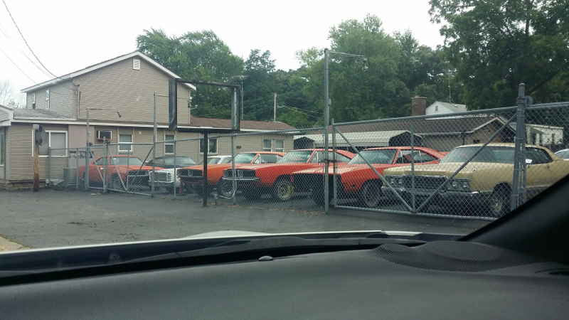 Illustration for article titled Dukes of Hazzard destroyed a few Chargers